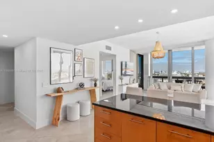 6899 Collins Ave, Miami Beach, FL 33141 - Photo 10