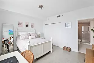 90 SW 3rd St, Miami, FL 33130 - Photo 24