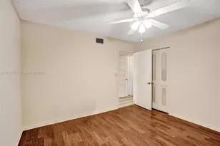 4965 E Sabal Palm Blvd, Tamarac, FL 33319 - Photo 12
