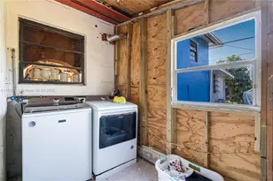 1300 NE 203rd St, Miami, FL 33179 - Photo 22