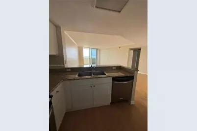 19501 W Country Club Dr #1611, Aventura, FL 33180 - Photo 6