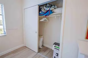 2751 N Palm Aire Dr, Pompano Beach, FL 33069 - Photo 20