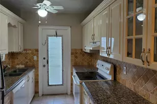 1450 Atlantic Shores Blvd, Hallandale Beach, FL 33009 - Photo 2