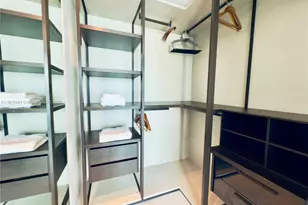 1000 South Pointe Dr, Miami Beach, FL 33139 - Photo 28