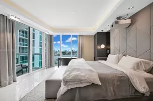 1000 South Pointe Dr, Miami Beach, FL 33139 - Photo 22