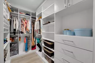 100 South Pointe Dr, Miami Beach, FL 33139 - Photo 22