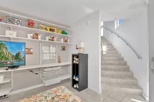 6620 Indian Creek Dr, Miami Beach, FL 33141 - Photo 12