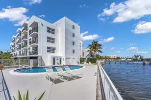 301 Croton Ave, Lantana, FL 33462 - Photo 2