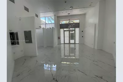 1451 Ocean Dr #CU-102, Miami Beach, FL 33139 - Photo 2
