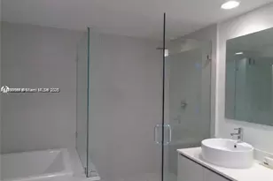 2600 E Hallandale Beach Blvd, Hallandale Beach, FL 33009 - Photo 10