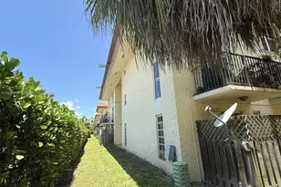 8650 SW 109th Ave, Miami, FL 33173 - Photo 2