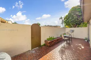 6637 NW 181st Ln, Hialeah, FL 33015 - Photo 30