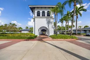 6637 NW 181st Ln, Hialeah, FL 33015 - Photo 40