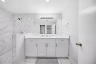 6637 NW 181st Ln, Hialeah, FL 33015 - Photo 20