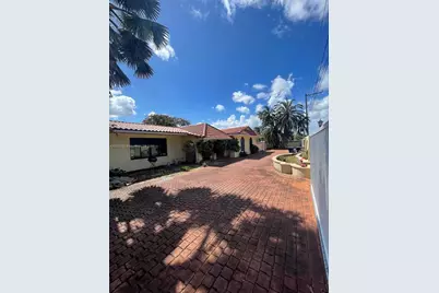 5550 SW 87th Ave, Miami, FL 33165 - Photo 4