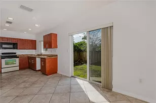 205 NE 4th Ct., Hallandale Beach, FL 33009 - Photo 4