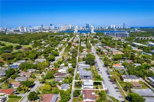 2039 NE 172nd St, North Miami Beach, FL 33162 - Photo 26