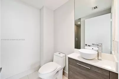 650 NE 32nd St #2205, Miami, FL 33137 - Photo 56