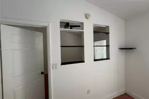 110 NE 56th St, Miami, FL 33137 - Photo 8