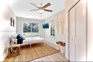2233 SE 13th St, Pompano Beach, FL 33062 - Photo 6