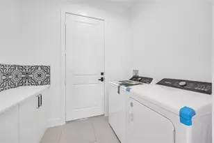 121 SW Sea Lion Rd, Port Saint Lucie, FL 34953 - Photo 34