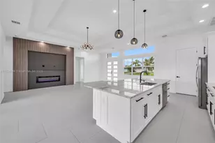 121 SW Sea Lion Rd, Port Saint Lucie, FL 34953 - Photo 14