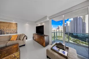 100 Bayview Dr, Sunny Isles Beach, FL 33160 - Photo 10