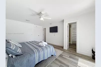 1309 SW 75th Ave, North Lauderdale, FL 33068 - Photo 12