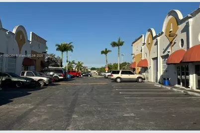 13850 SW 143rd Ct #18, Miami, FL 33186 - Photo 10