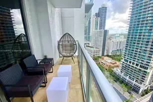 1050 Brickell Ave, Miami, FL 33131 - Photo 14