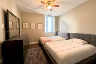 1050 Brickell Ave, Miami, FL 33131 - Photo 12