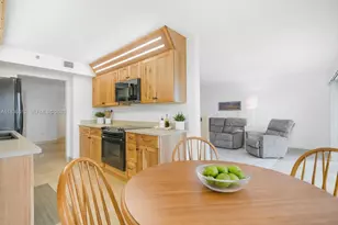 1201 S Ocean Dr, Hollywood, FL 33019 - Photo 6