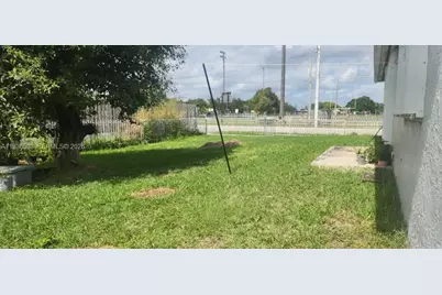 22004 SW 113th Pl, Miami, FL 33170 - Photo 14