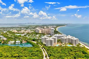 1121 Crandon Blvd, Key Biscayne, FL 33149 - Photo 16