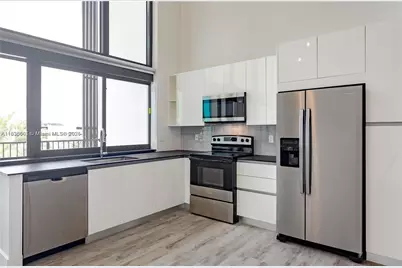 4400 Sunrise Blvd #T-1, Plantation, FL 33317 - Photo 12