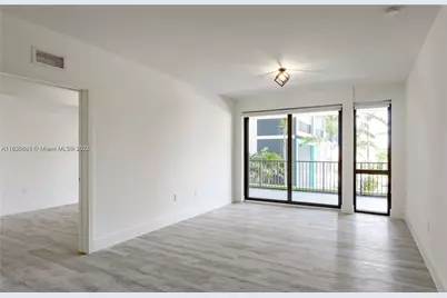 4400 Sunrise Blvd #T-1, Plantation, FL 33317 - Photo 4