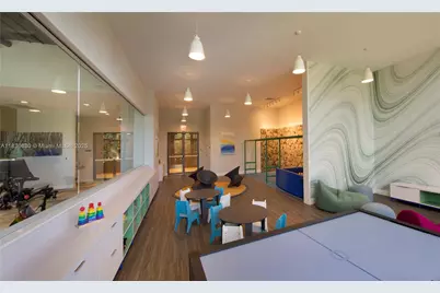 16385 Biscayne Blvd #2820, North Miami Beach, FL 33160 - Photo 84