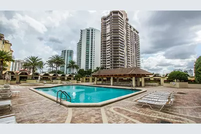 20191 E Country Club Dr #901, Aventura, FL 33180 - Photo 26