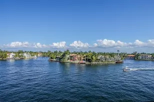 20191 E Country Club Dr, Aventura, FL 33180 - Photo 32