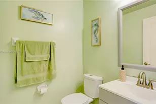 8740 SW 214th Terrace, Cutler Bay, FL 33189 - Photo 22