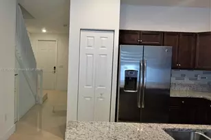 10498 W 33rd Way, Hialeah, FL 33018 - Photo 14