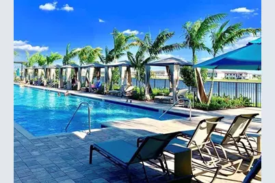 10498 W 33rd Way, Hialeah, FL 33018 - Photo 24