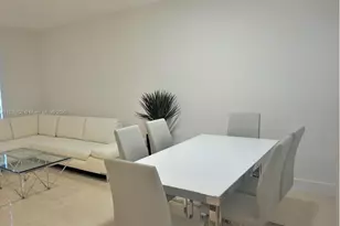 10498 W 33rd Way, Hialeah, FL 33018 - Photo 6