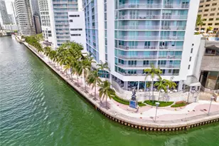 335 S Biscayne Blvd, Miami, FL 33131 - Photo 4