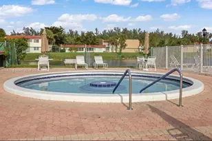 103 Lake Terry Dr, West Palm Beach, FL 33411 - Photo 16