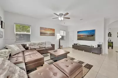 216 NE 36th Ter, Homestead, FL 33033 - Photo 22