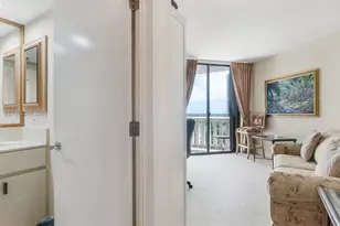 3000 Island Blvd, Aventura, FL 33160 - Photo 46