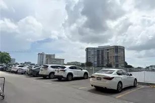 1833 S Ocean Dr, Hallandale Beach, FL 33009 - Photo 22