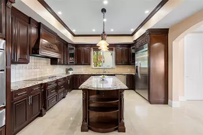 66 S Hibiscus Dr, Miami Beach, FL 33139 - Photo 16