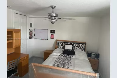 934 Gulfstream Ct, Weston, FL 33327 - Photo 48